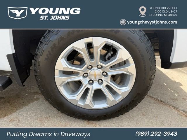 Used 2024 Chevrolet Silverado 1500 LTZ AWD/4WD image 10