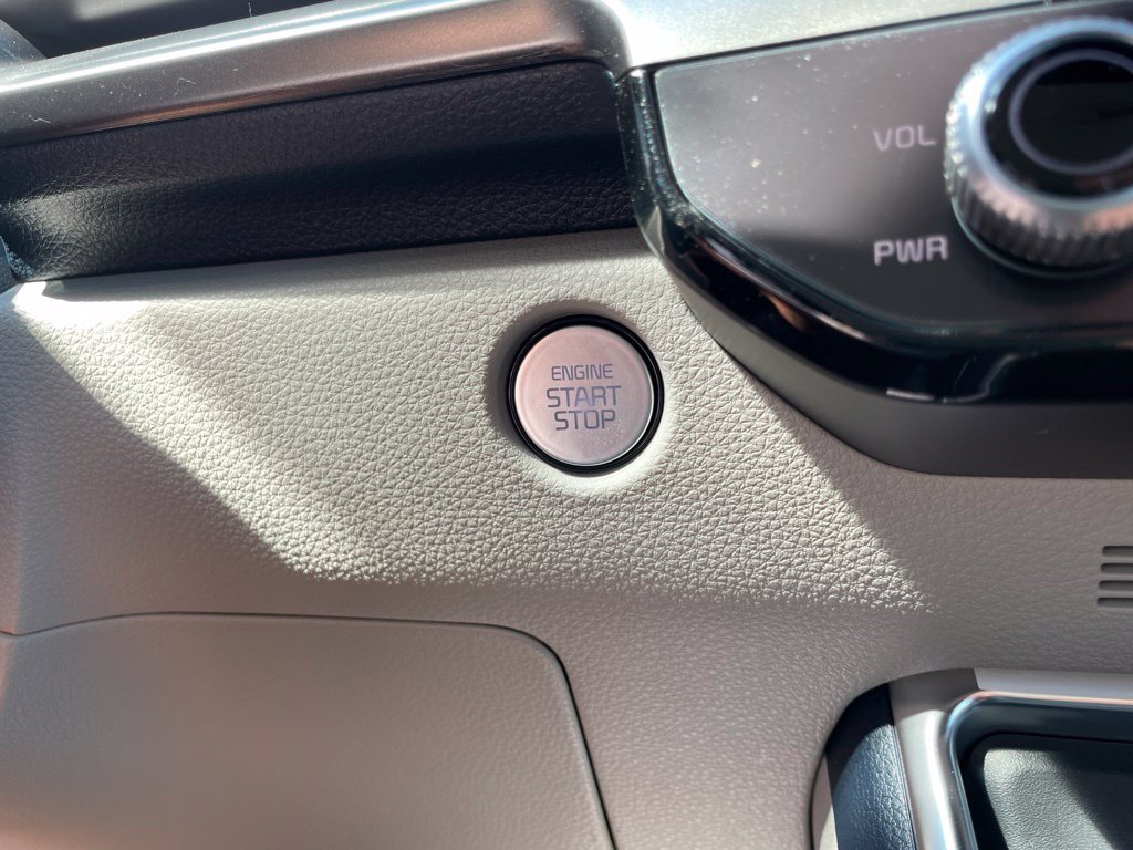 New 2027 Kia Carnival SX FWD image 25