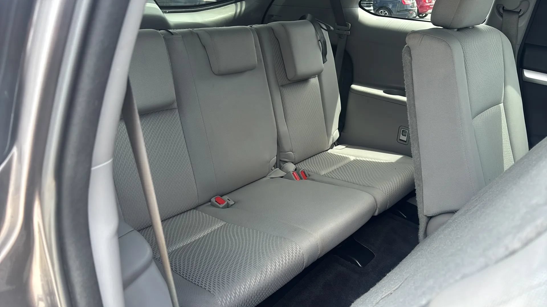 Used 2016 Toyota Highlander LE w/ Protection Package #3 AWD/4WD image 14