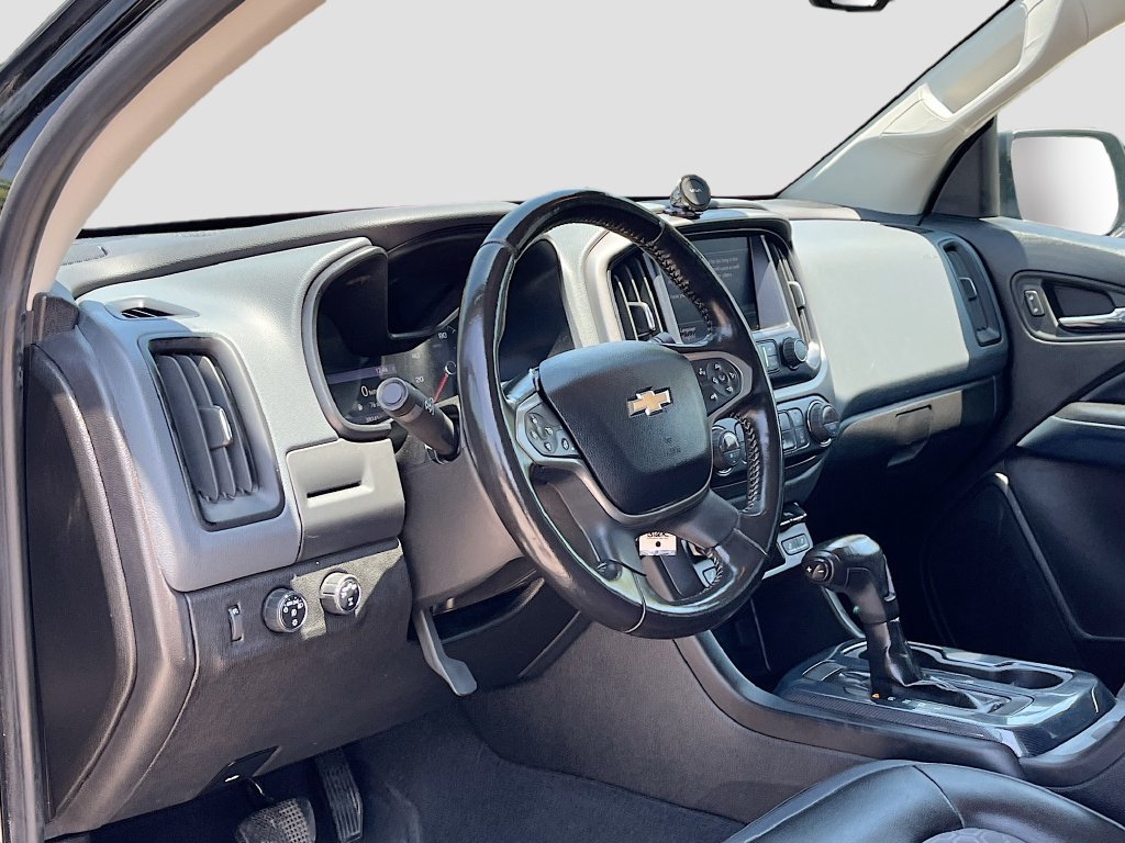 Used 2019 Chevrolet Colorado Z71 AWD/4WD image 9