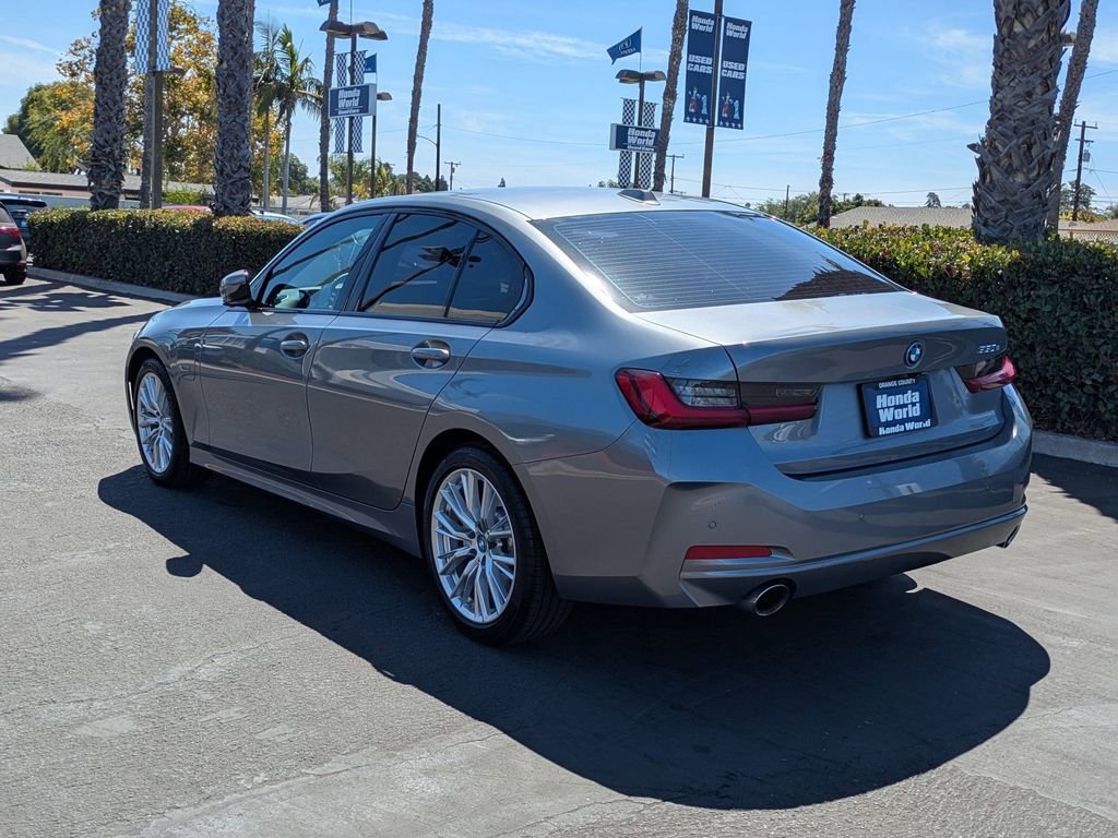 Used 2023 BMW 330e w/ Driving Assistance Package image 17