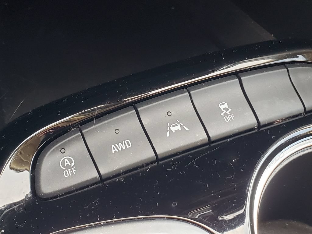 Certified 2023 Buick Encore GX Select AWD/4WD image 18
