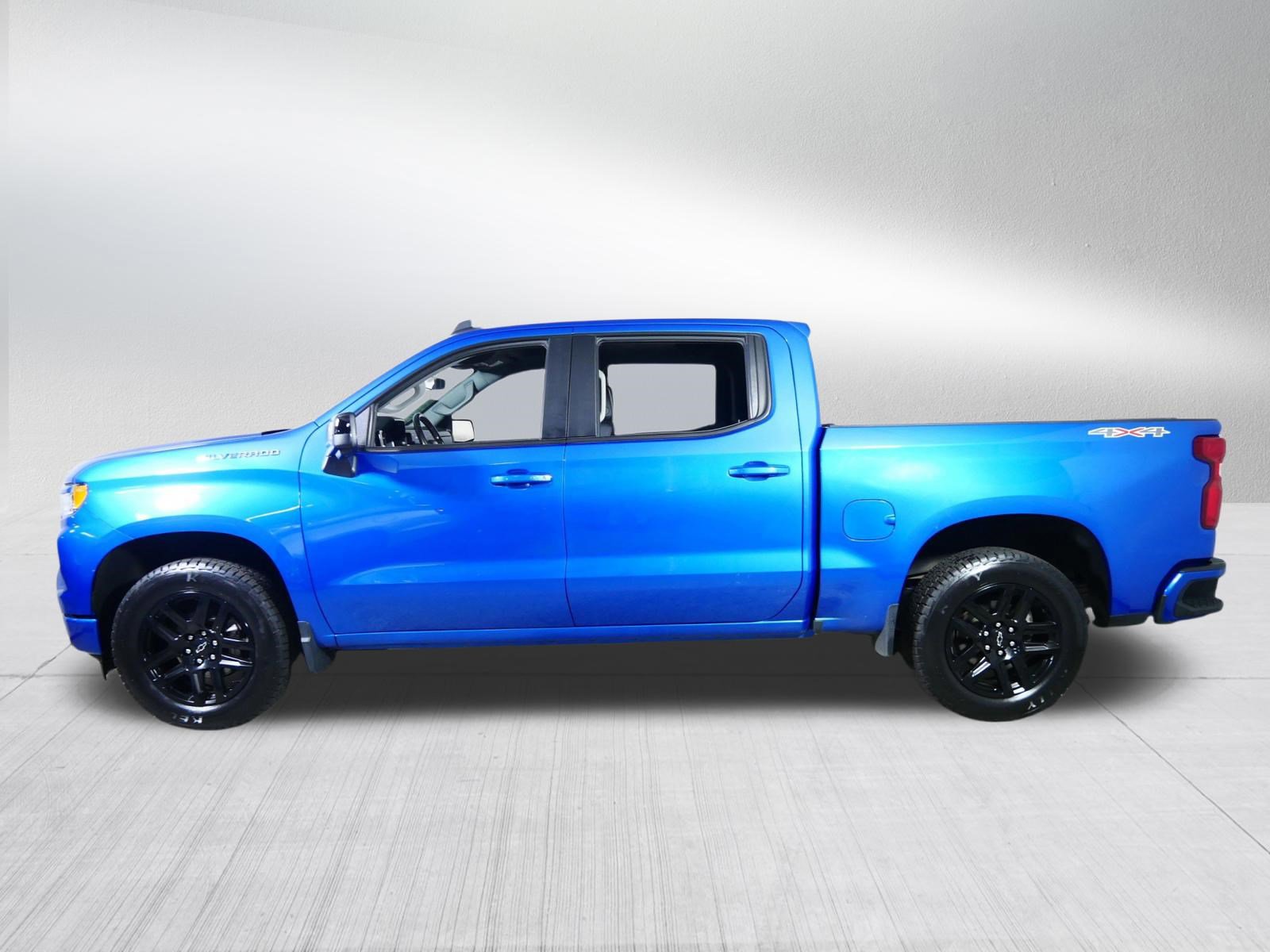 Used 2022 Chevrolet Silverado 1500 RST w/ RST All Star Premium Package AWD/4WD image 4