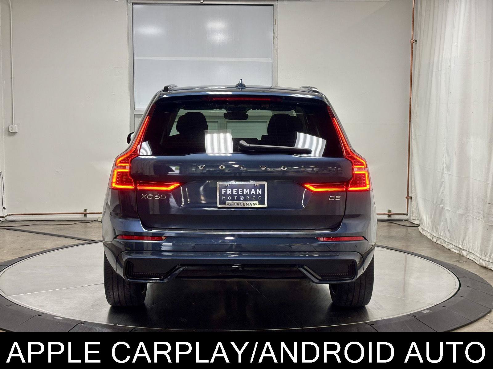 Used 2023 Volvo XC60 B5 Ultimate w/ Climate Package FWD image 8
