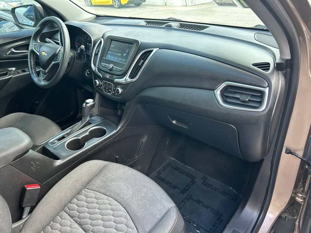 Used 2018 Chevrolet Equinox LT FWD image 41