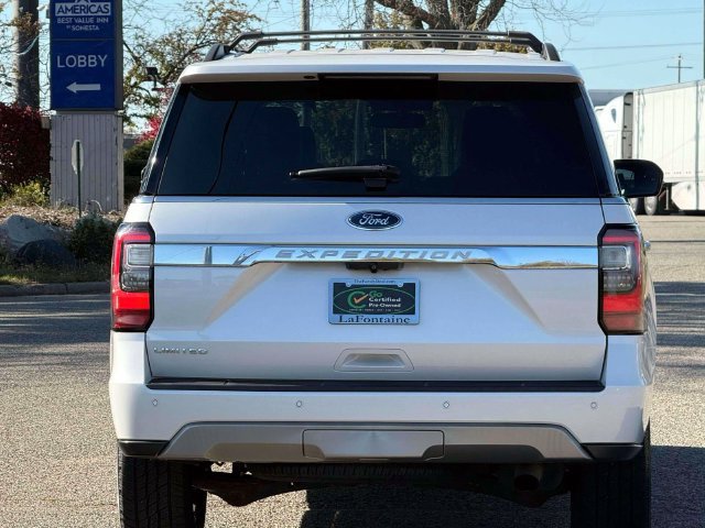 Used 2018 Ford Expedition Limited AWD/4WD image 4