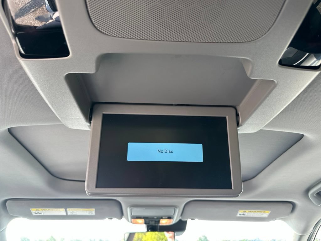 Used 2022 Honda Pilot Touring image 5