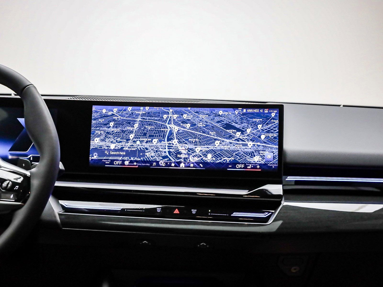 Used 2025 BMW 530i image 15