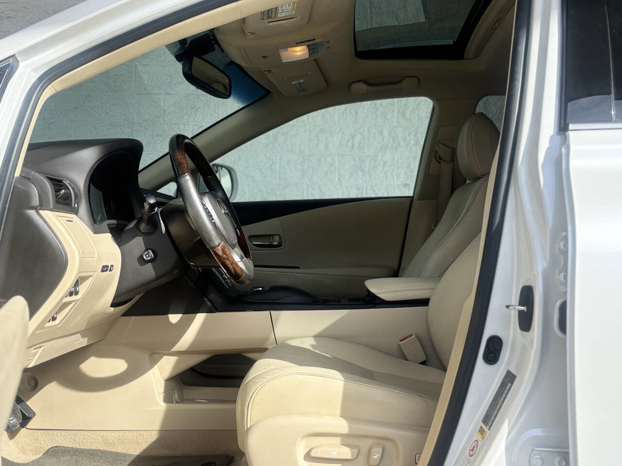 Used 2015 Lexus RX 350 Base 4dr SUV image 13