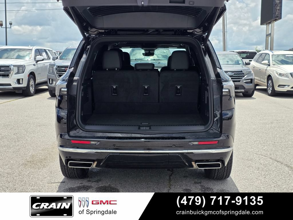 Used 2025 Buick Enclave Avenir w/ Super Cruise Package FWD image 7