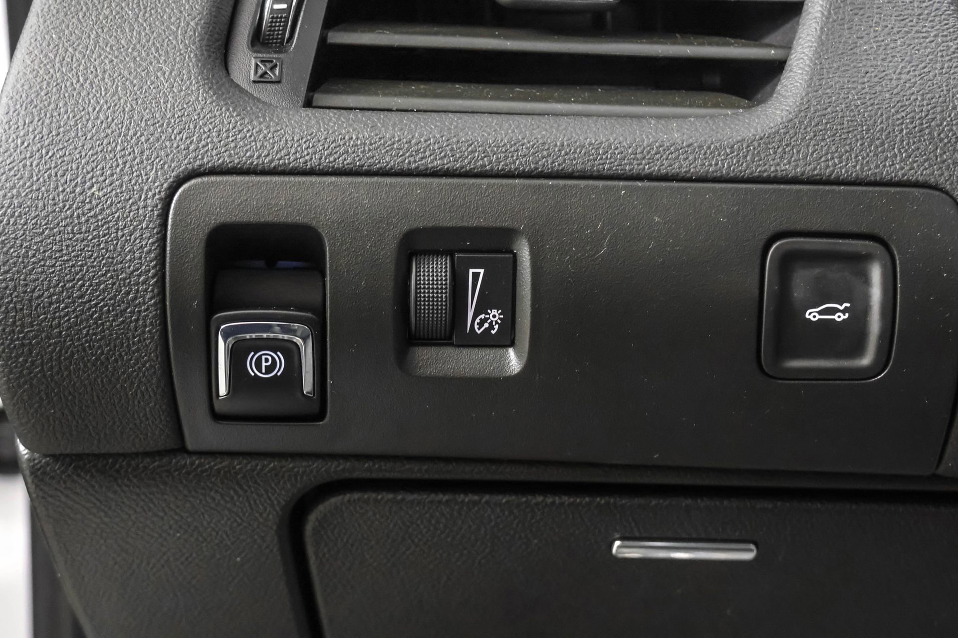 Used 2019 Chevrolet Impala LS image 23