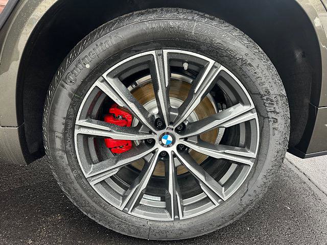 New 2026 BMW X5 xDrive50e w/ M Sport Package image 7