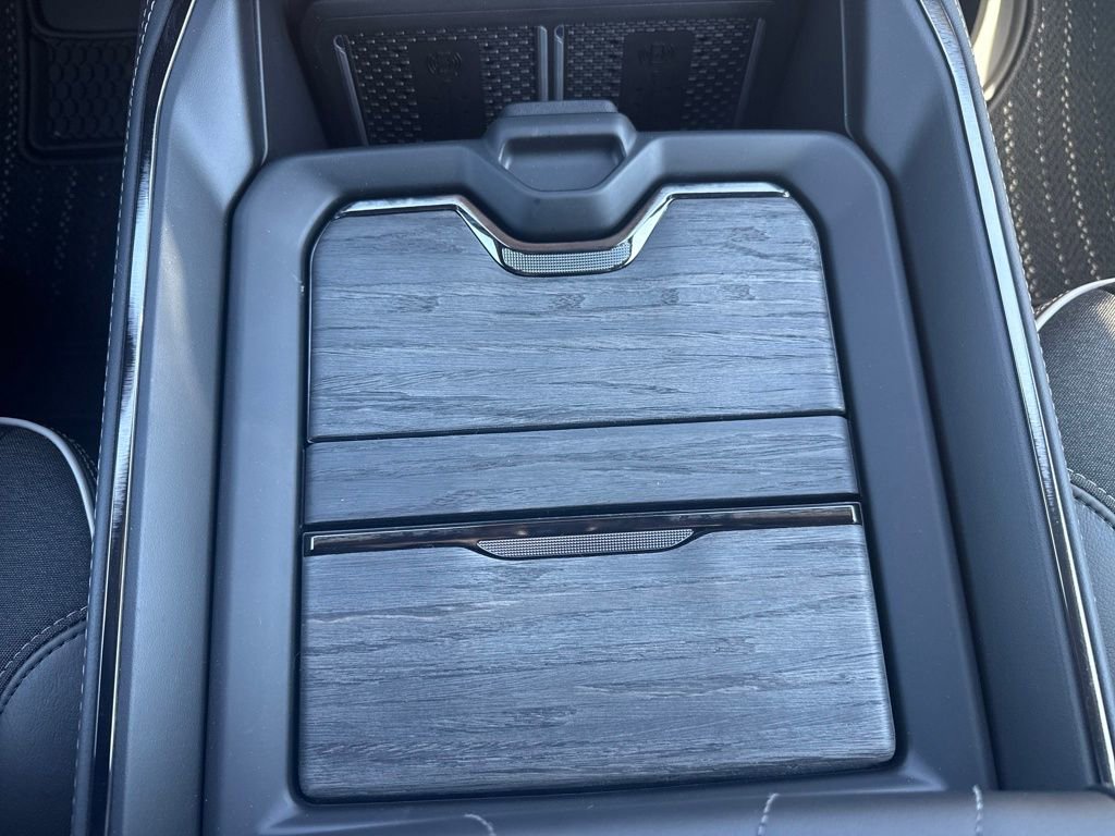 New 2026 RAM 3500 Limited AWD/4WD image 22