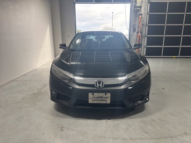 Used 2017 Honda Civic Touring image 3