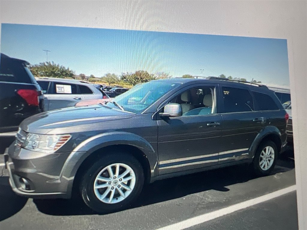Used 2018 Dodge Journey SXT AWD/4WD image 1