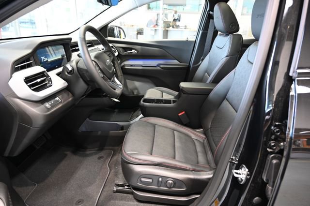 New 2027 Chevrolet Bolt RS w/ Technology Package FWD image 10