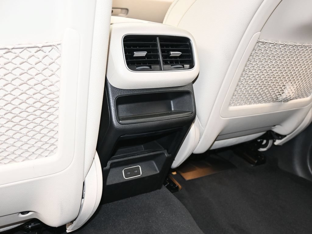 Used 2024 Mercedes-Benz GLE 450e 4MATIC image 48