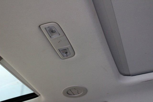 Used 2023 Buick Enclave Essence w/ Experience Buick Package image 20