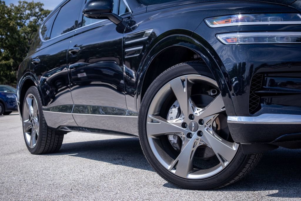 Used 2023 Genesis GV80 3.5T Advanced + w/ Prestige Package image 2