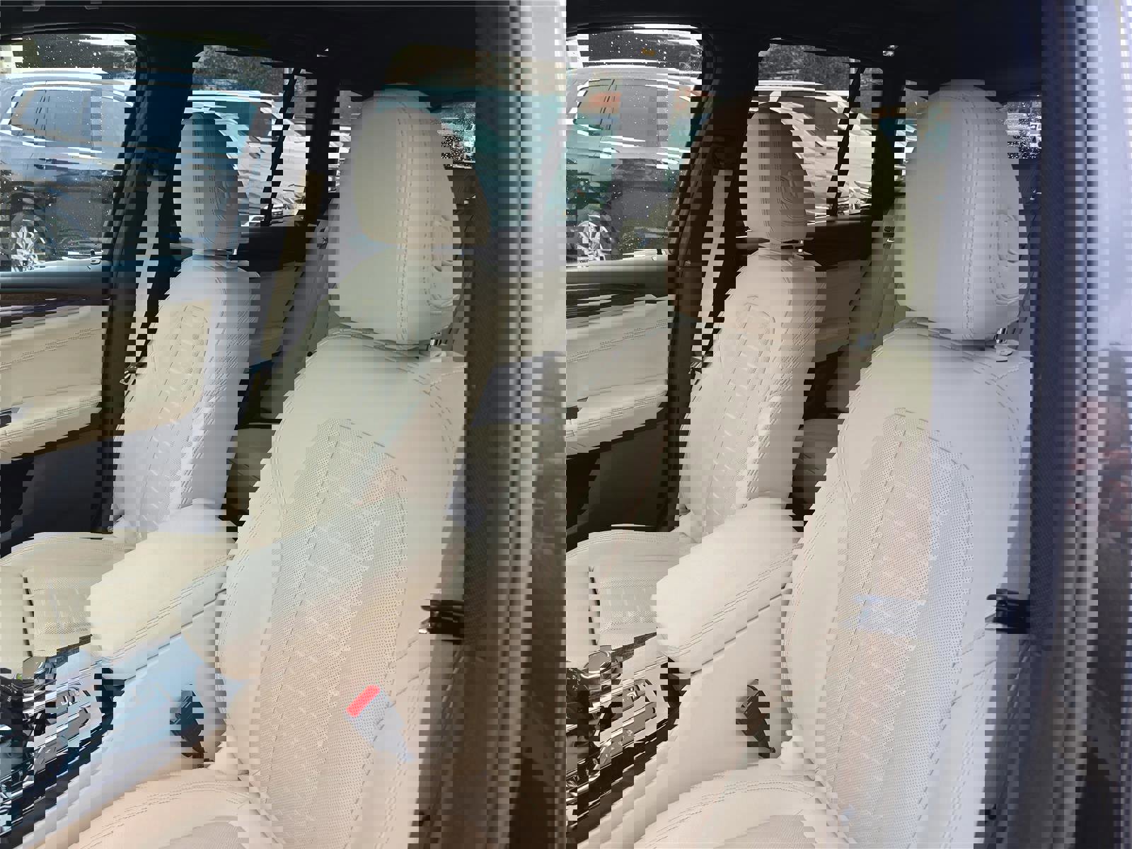 Used 2020 BMW X3 xDrive30i w/ Premium Package image 21