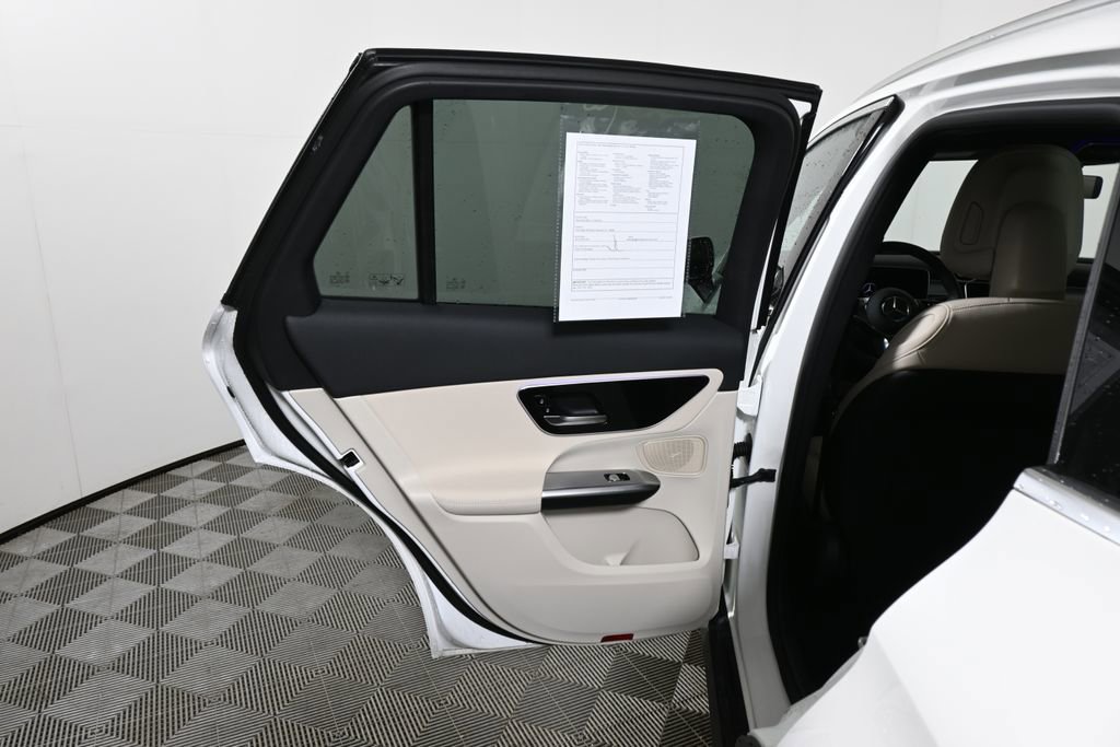 Certified 2026 Mercedes-Benz GLC 300 4MATIC image 30