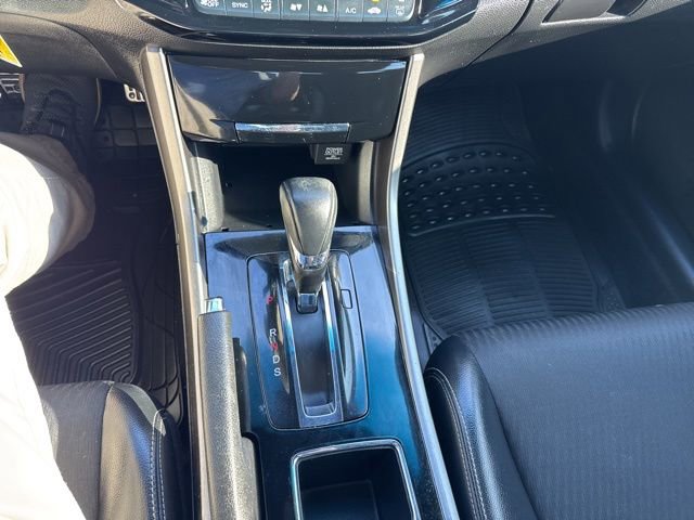 Used 2017 Honda Accord Sport image 15