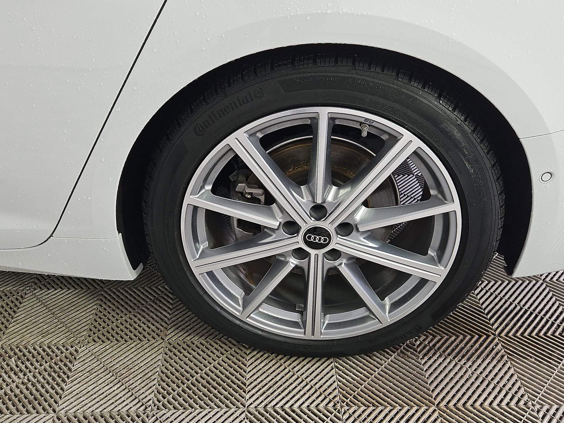 Certified 2025 Audi A6 Premium Plus w/ Premium Plus Package image 12