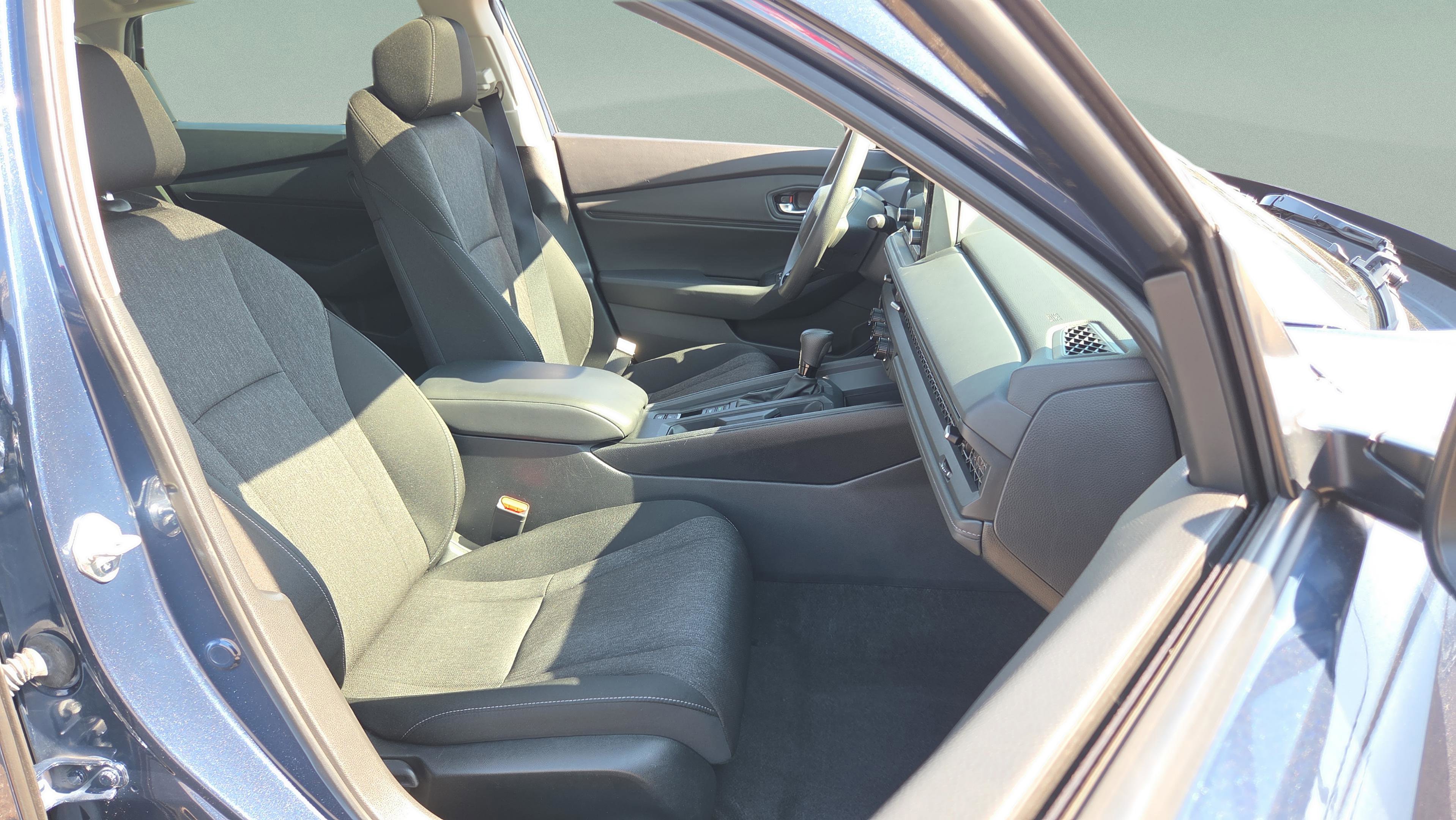 Used 2023 Honda Accord EX image 25