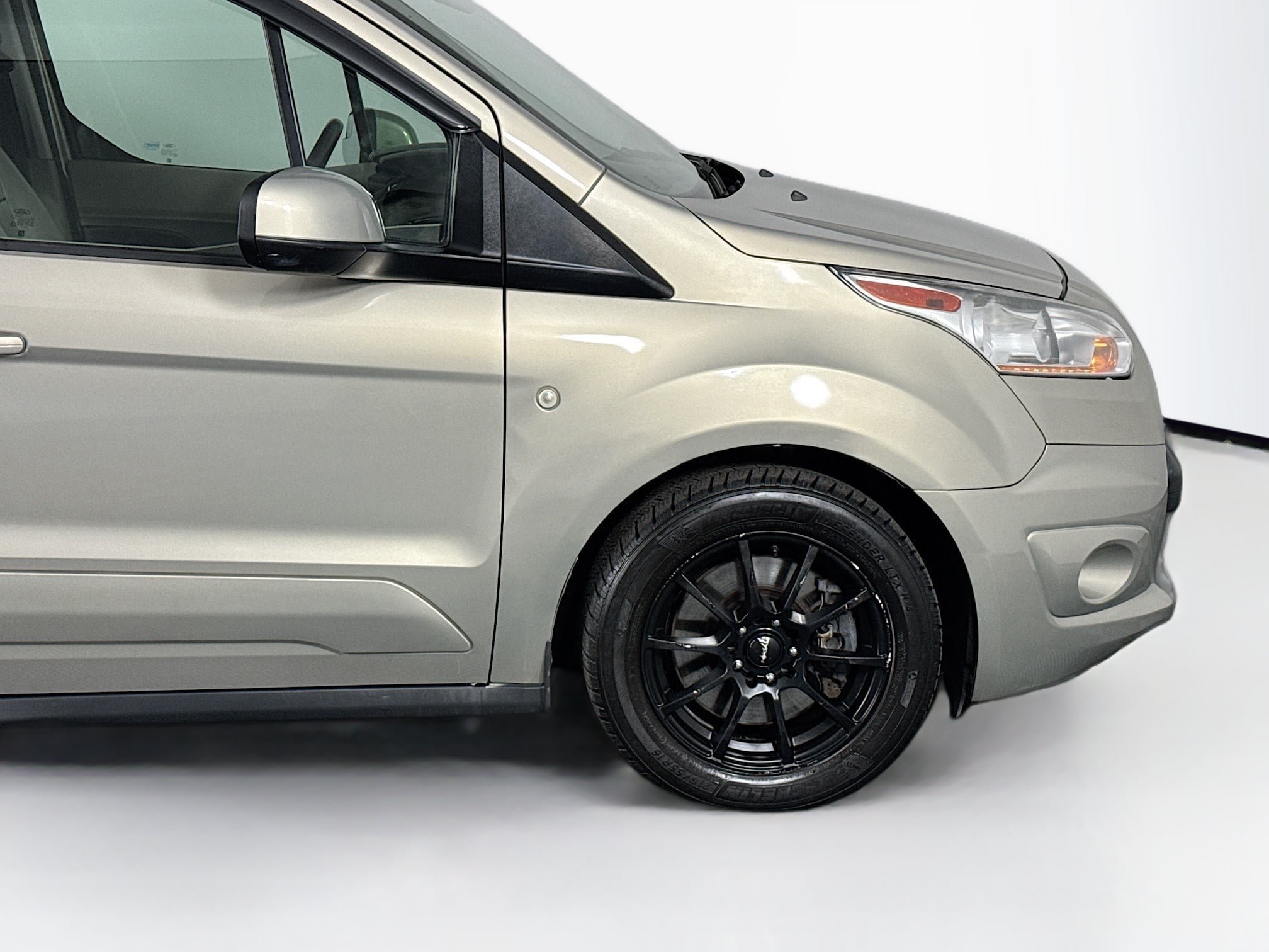 Used 2016 Ford Transit Connect Titanium FWD image 46