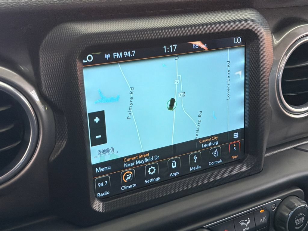 Used 2018 Jeep Wrangler Unlimited Sahara w/ Dual Top Group AWD/4WD image 7