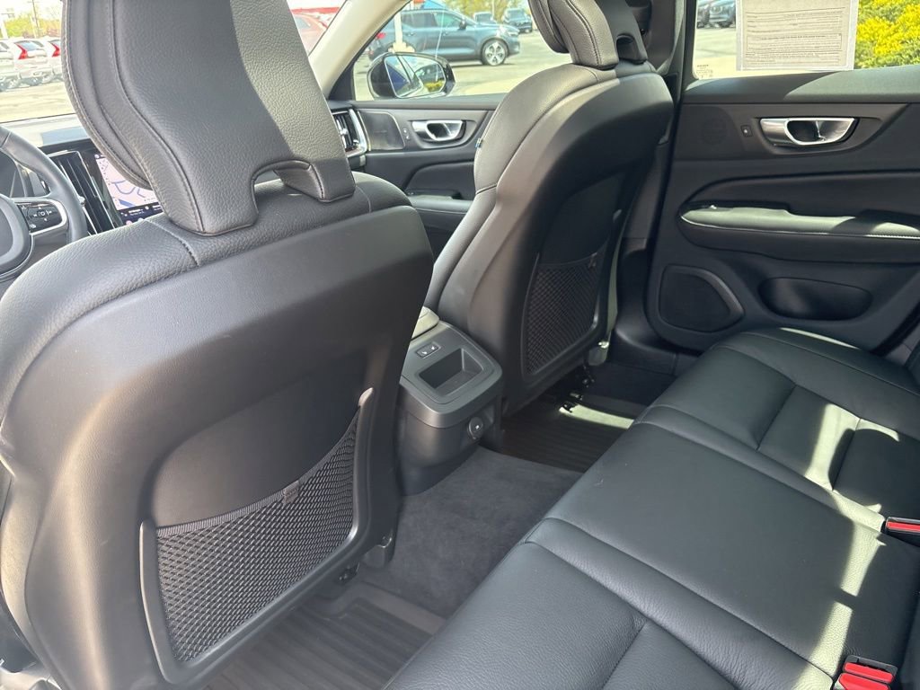 Certified 2024 Volvo S60 B5 Plus w/ Climate Package AWD/4WD image 37