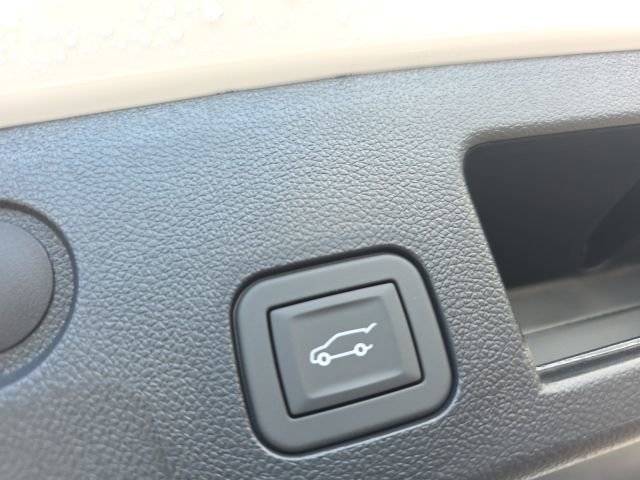 New 2026 Chevrolet Equinox LT w/ Convenience Package II image 28