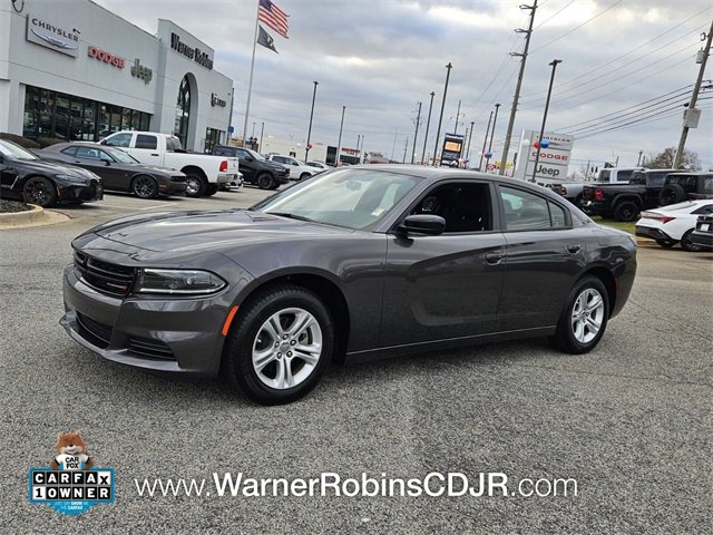 Used 2023 Dodge Charger SXT image 3