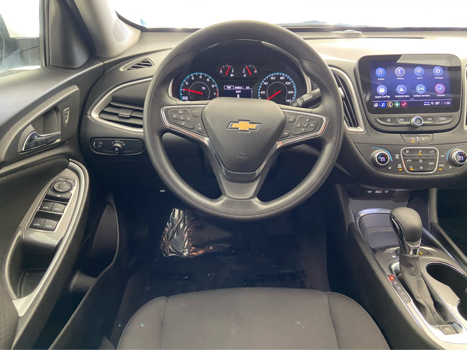 Used 2024 Chevrolet Malibu LT image 17