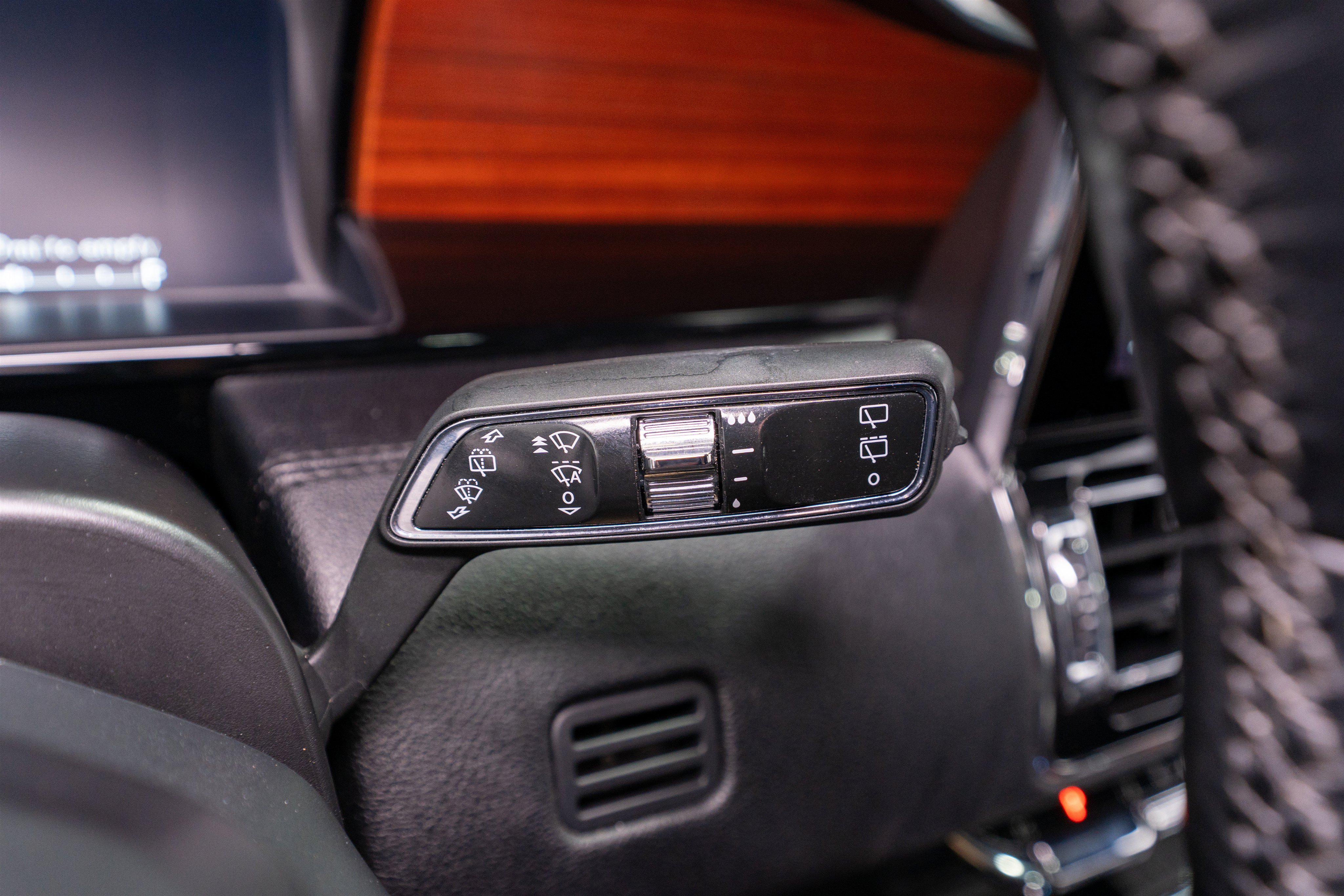 Used 2021 Lincoln Navigator Reserve RWD image 30