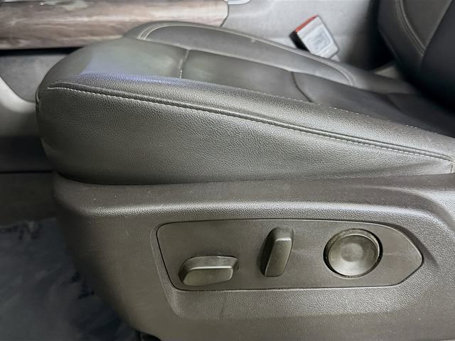 Used 2024 Chevrolet Silverado 3500 LTZ w/ LTZ Convenience Package image 22