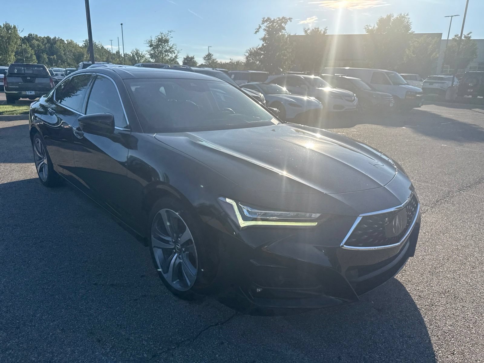 Used 2023 Acura TLX w/ Advance Package AWD/4WD image 3