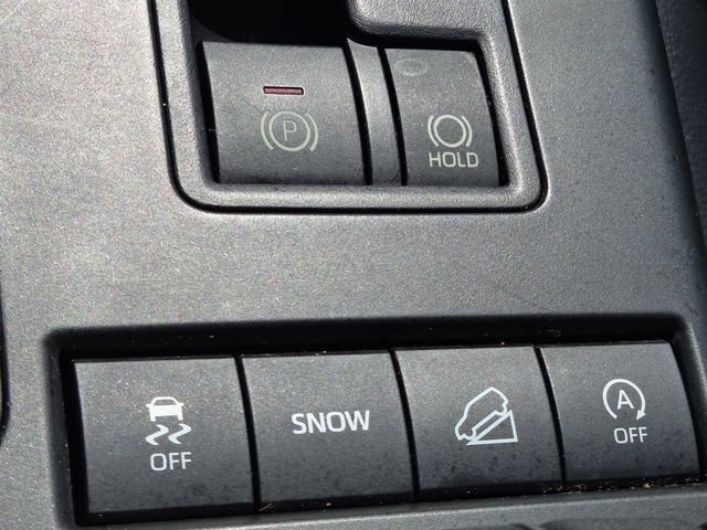 Used 2021 Toyota Highlander XSE AWD/4WD image 34