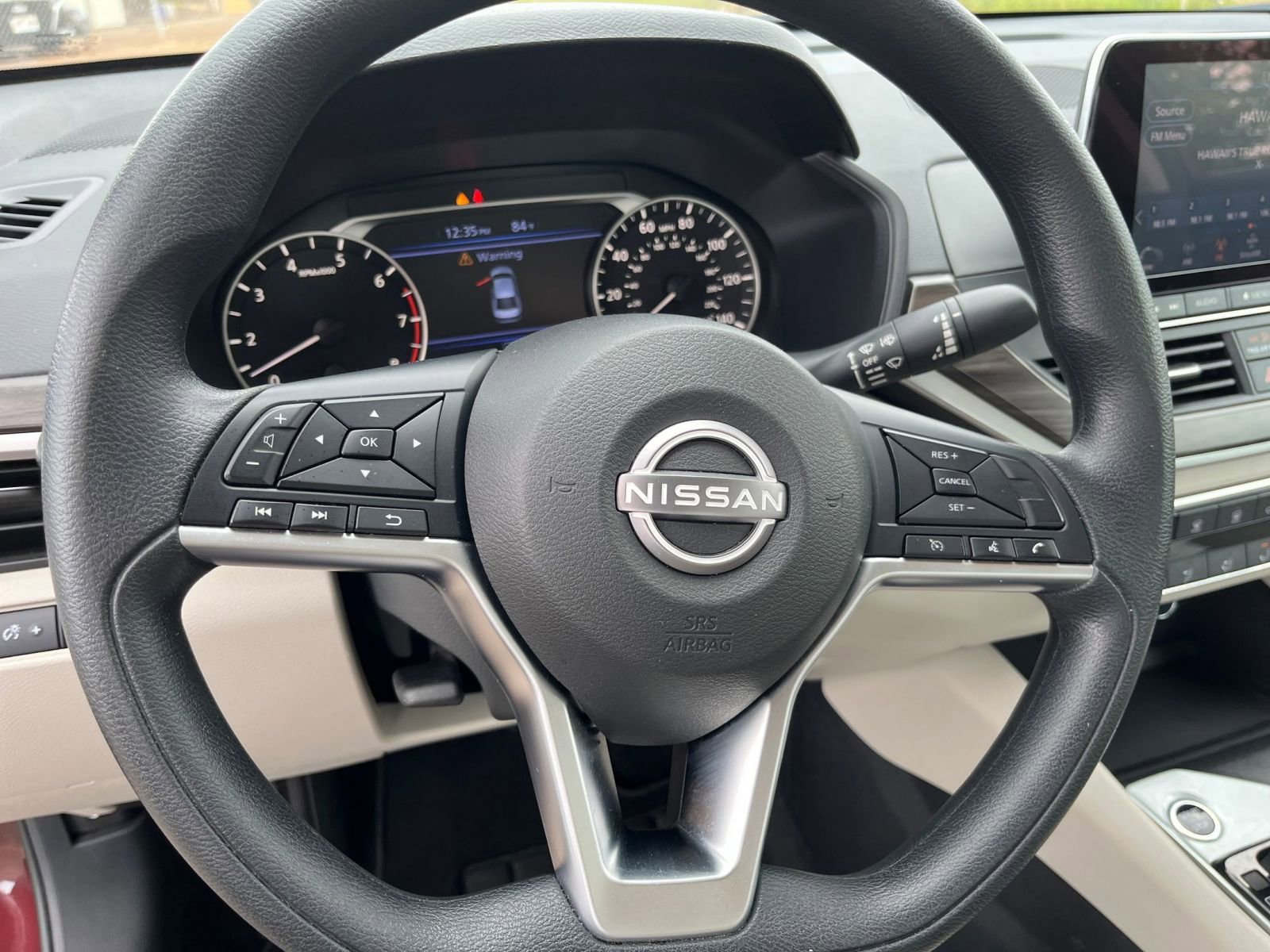 Used 2025 Nissan Altima 2.5 SV image 31