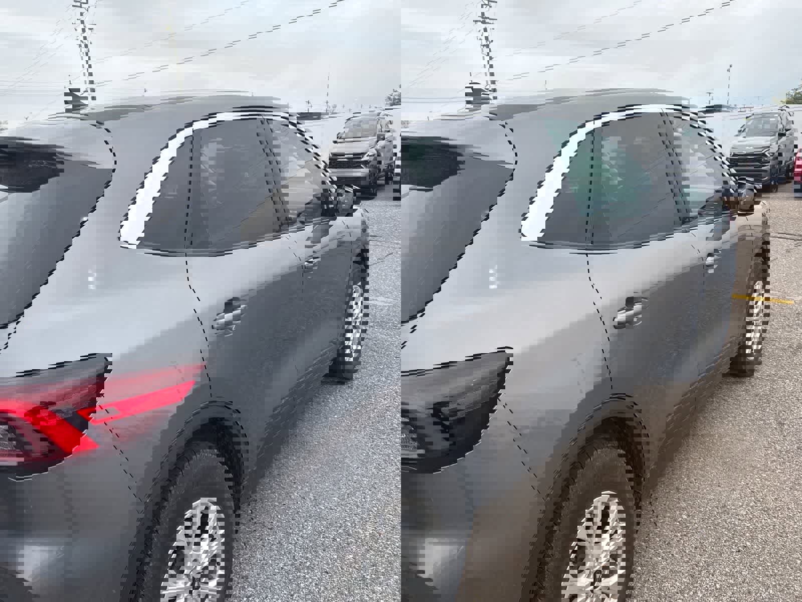 Used 2024 Ford Escape Active AWD/4WD image 22