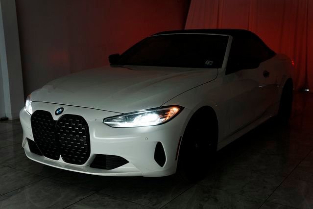 Used 2021 BMW 430i Convertible image 22
