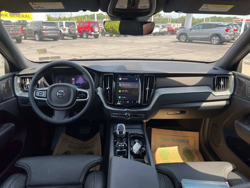 Certified 2024 Volvo XC60 T8 Ultimate w/ Climate Package AWD/4WD image 30
