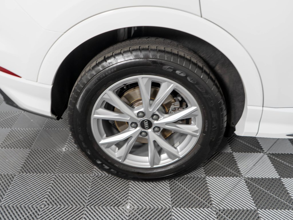 Used 2023 Audi Q3 2.0T Premium image 31