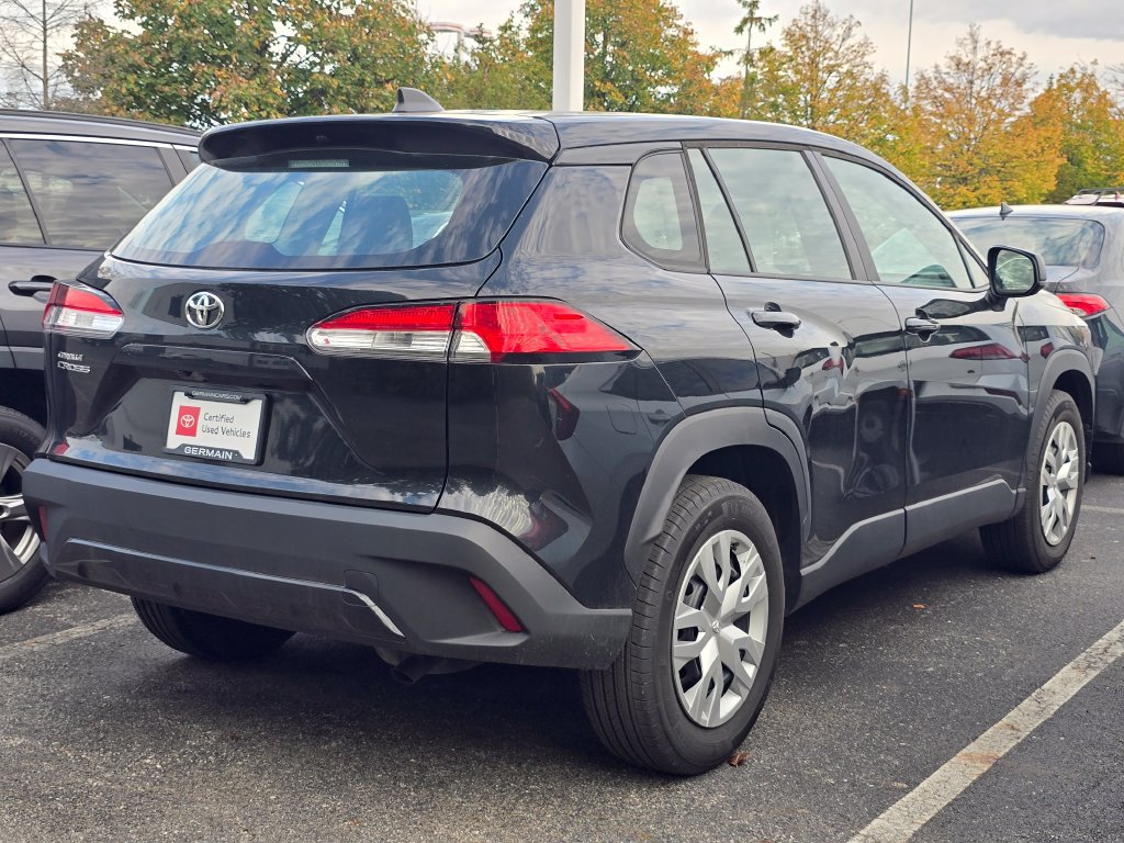 Certified 2023 Toyota Corolla Cross L FWD image 8