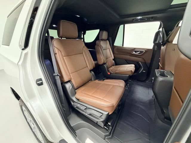 Certified 2021 Chevrolet Tahoe High Country w/ Premium Package AWD/4WD image 29