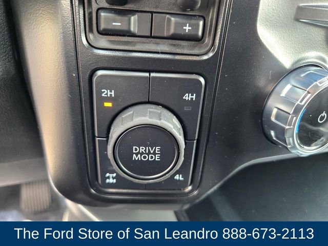 New 2026 Ford F250 Lariat w/ Black Appearance Package image 20