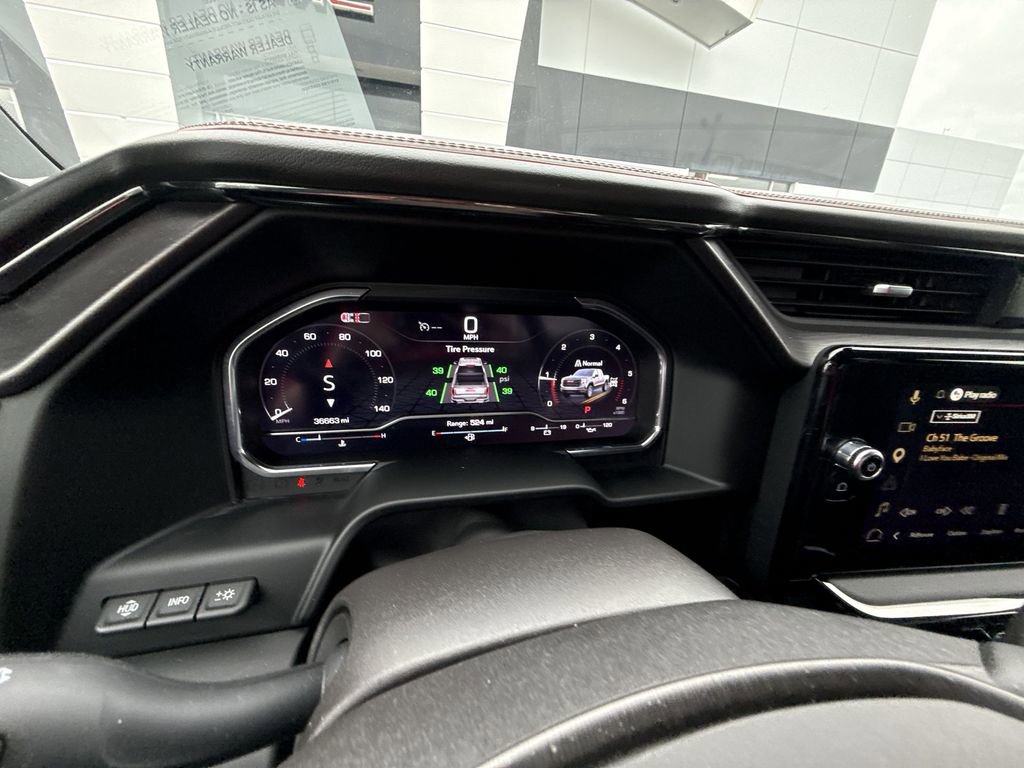 Certified 2024 GMC Sierra 1500 AT4 w/ Technology Package AWD/4WD image 18