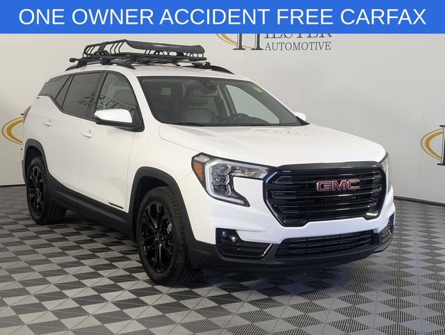 Certified 2022 GMC Terrain SLT w/ Elevation Edition FWD image 2
