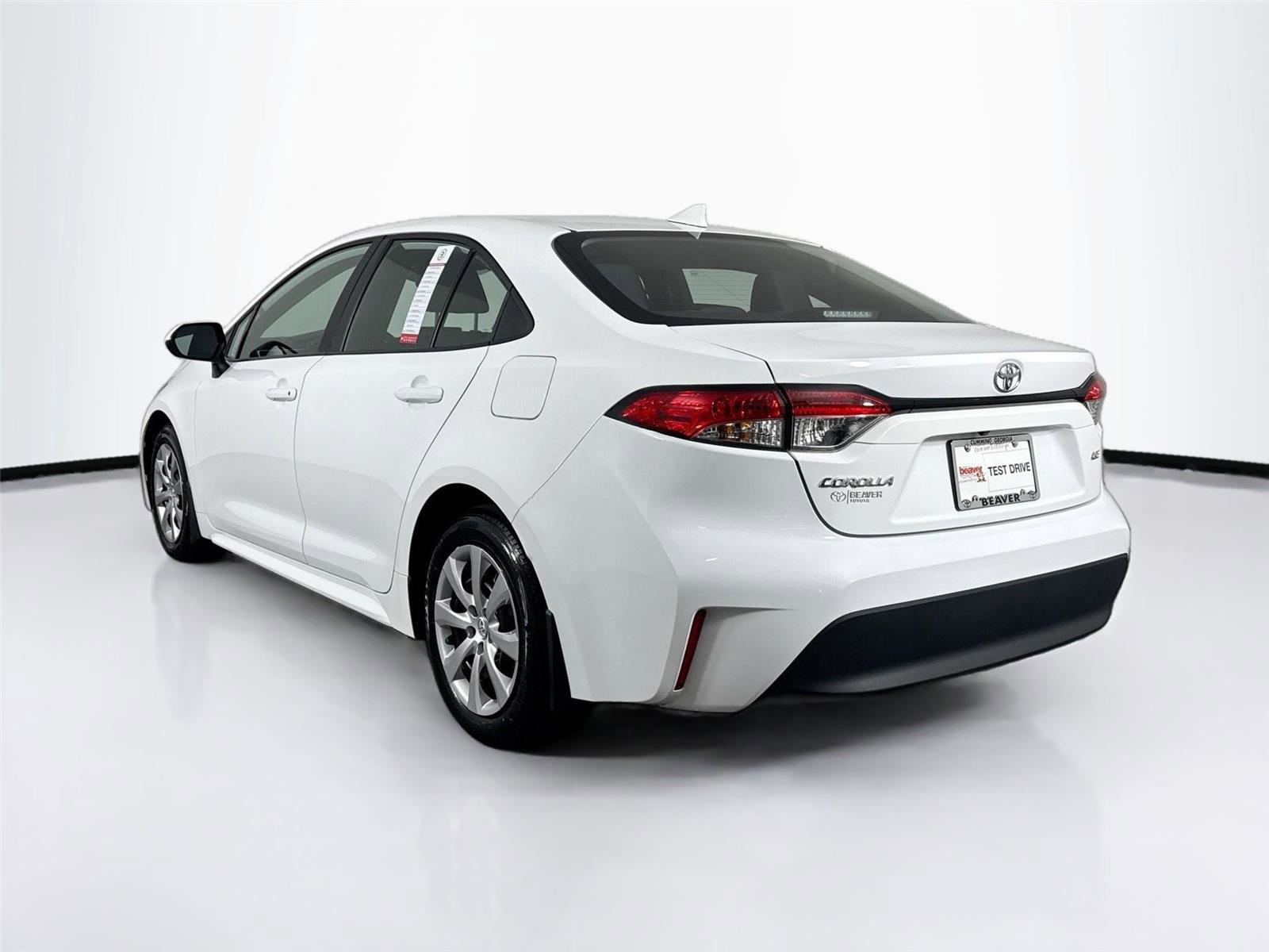 Certified 2025 Toyota Corolla LE image 2