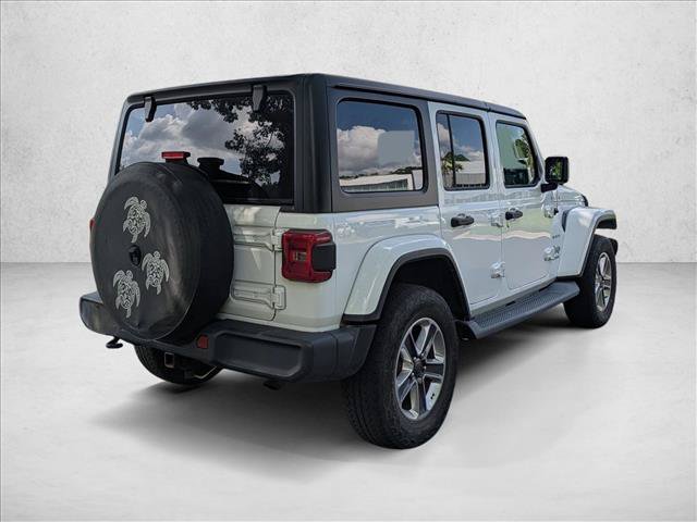 Used 2018 Jeep Wrangler Unlimited Sahara AWD/4WD image 5